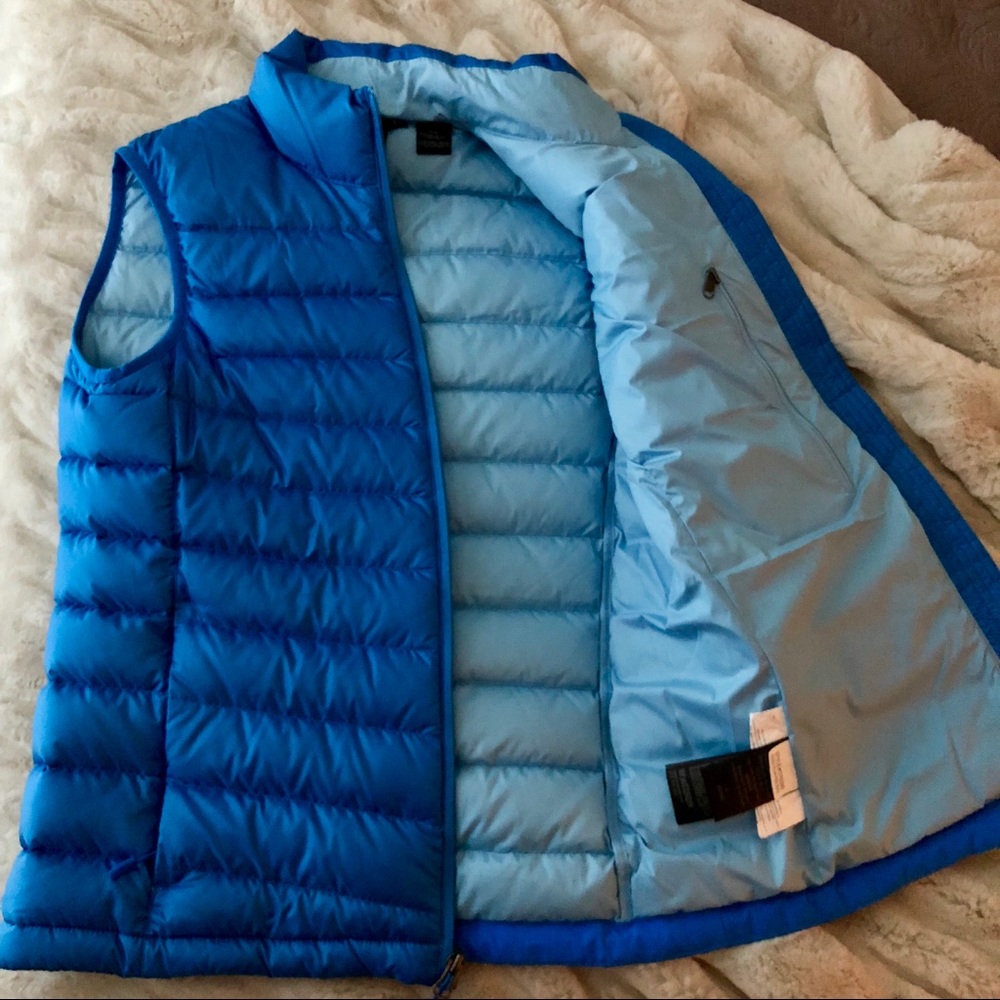 Marmot Jena Quilted 700 Down Vest Size Small - Picture 2 of 5